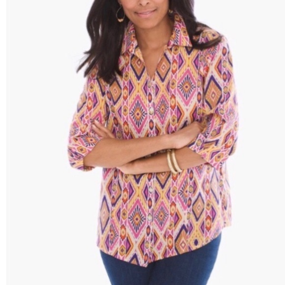 CHICOS Effortless No-Iron Ikat Linen Button Back Shirt - Picture 2 of 11